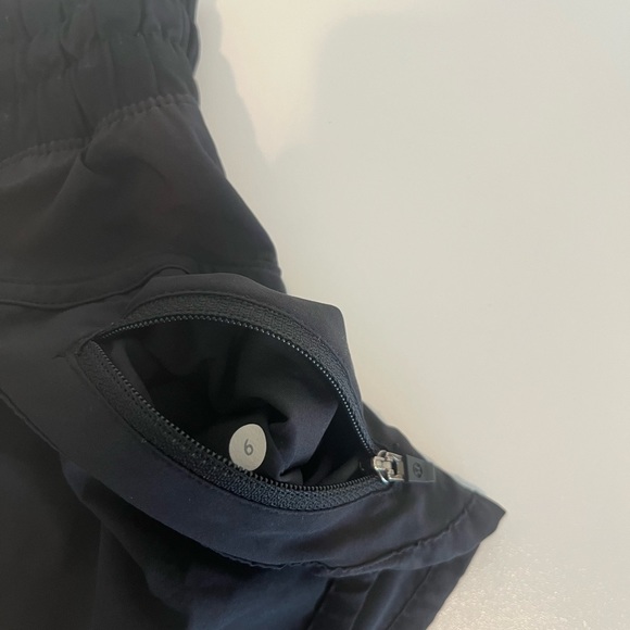 Classic lululemon running shirt size 6 - Picture 2 of 3